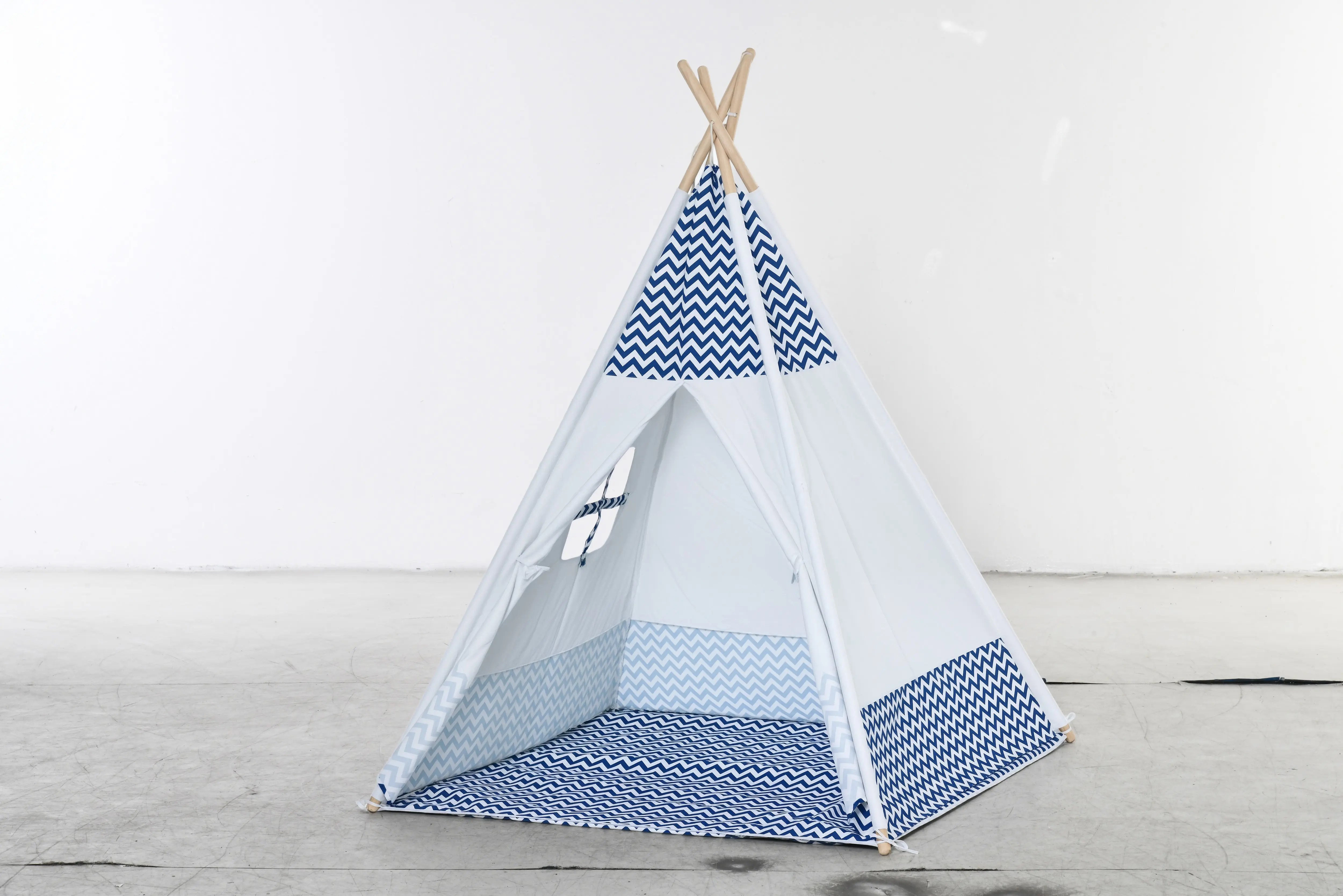 Children's Teepee Tent for +3 Years Old Wooden Kids Tipi with Window Mat and Carrying Bag for Indoors and Outdoors 120x120x155 cm Gray