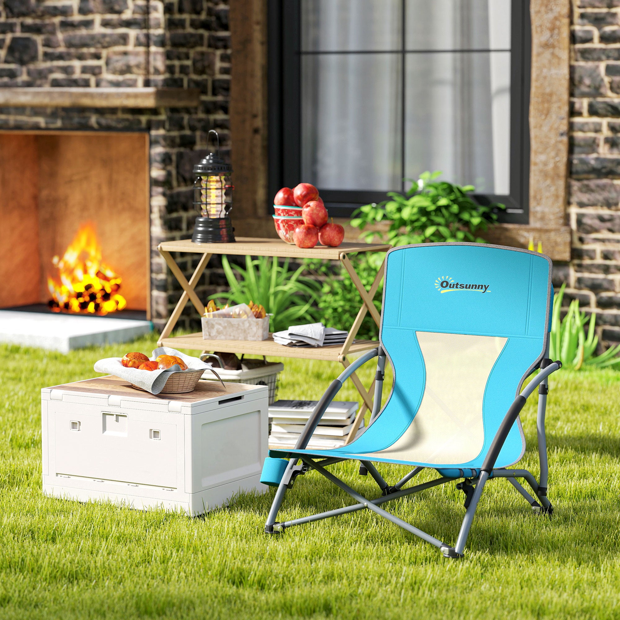 Outsunny Faltstrandstuhl, leichter Campingstuhl 2,2 kg, mit Netzrückenlehne, Tragetasche und Becherhalter für Garten, Picknick, Festival, Reisen, Blau