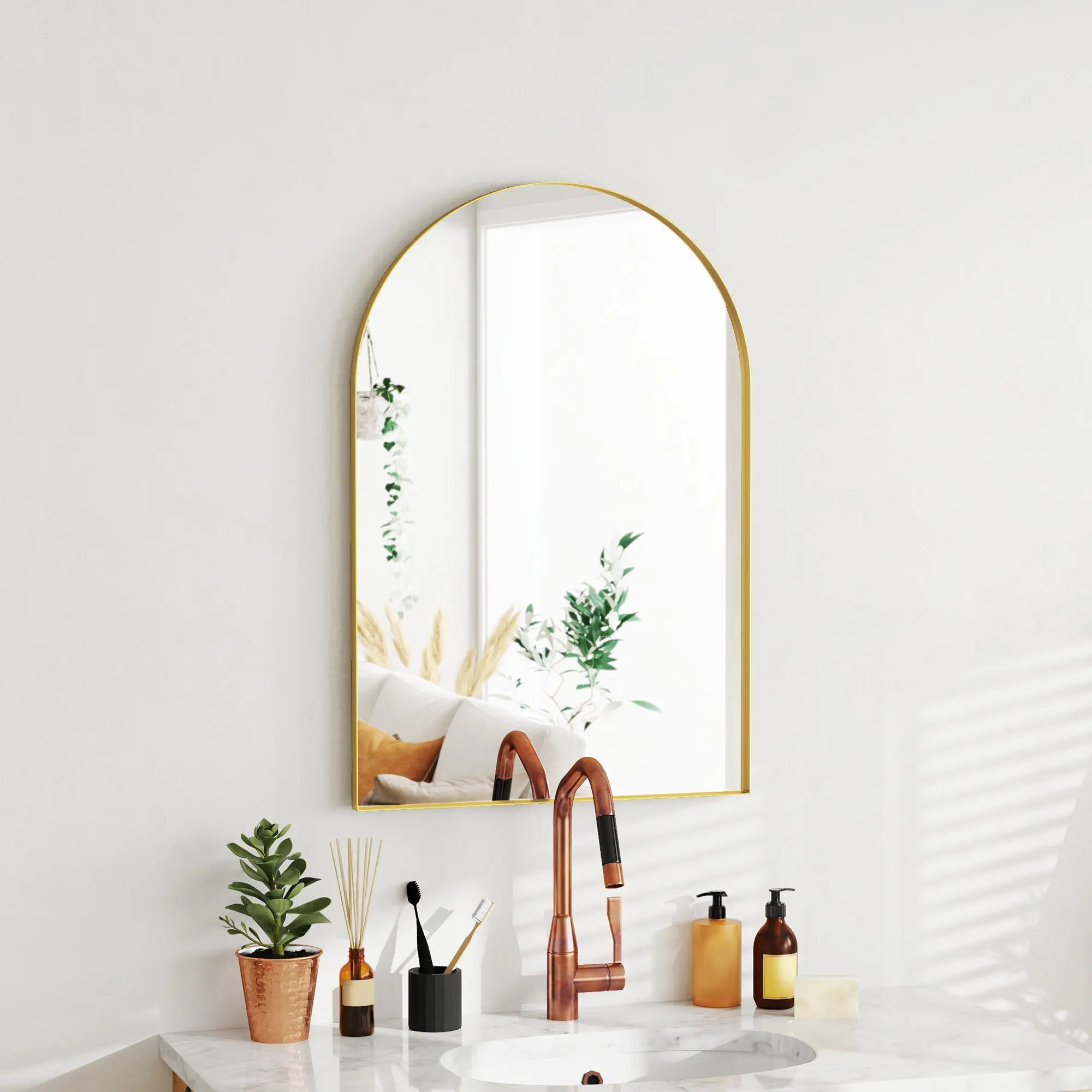 Arched Wall Mirror, Bathroom Mirror, 60 x 90 cm, High Definition, with Aluminum Alloy Frame, for Bedroom, Living Room, Entryway, Gold